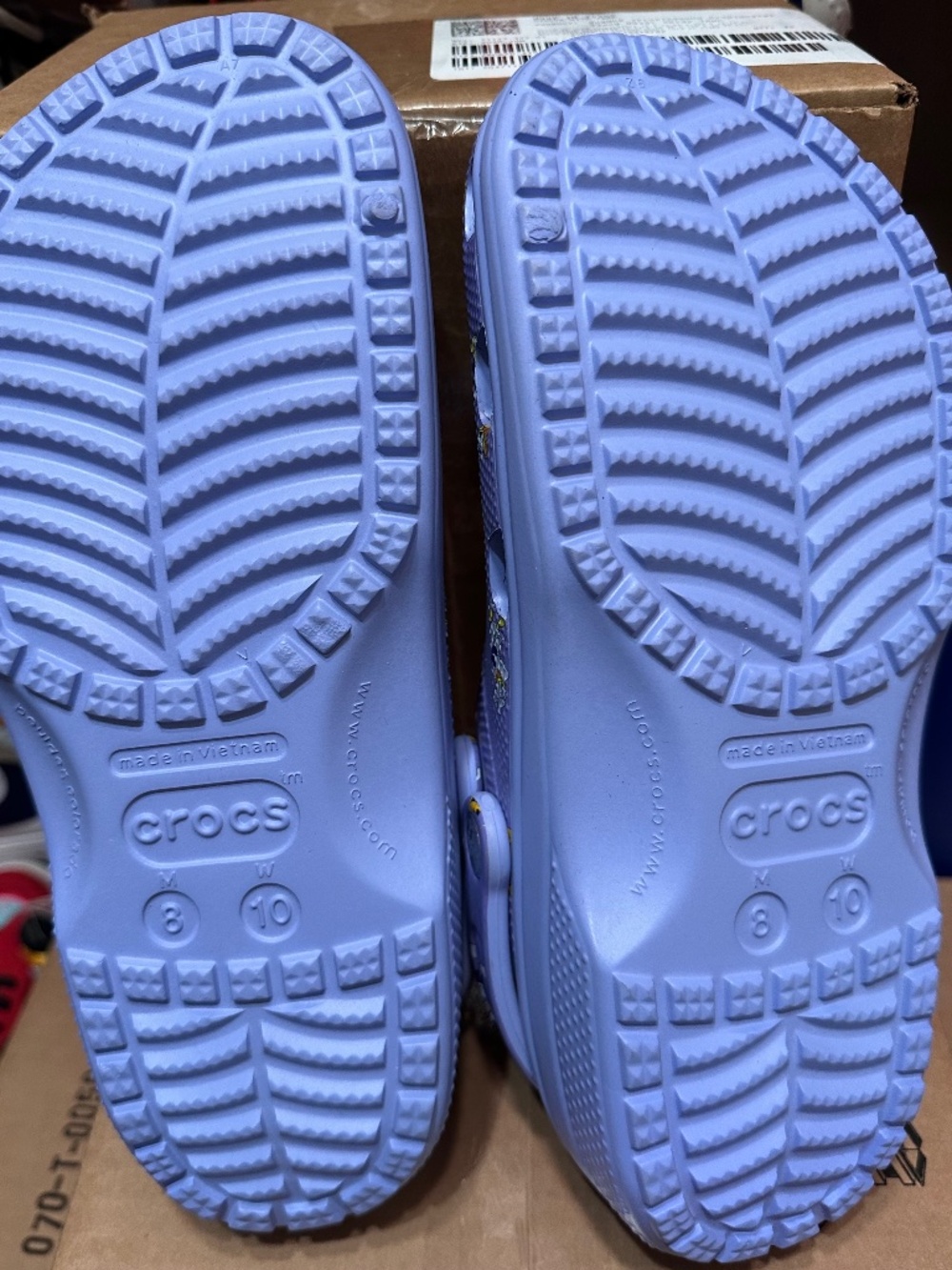 Disney 100th Anniversary Edition Crocs featuring a purple color and iconic Micke - Picture 1 of 4